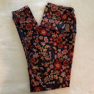 Beyond Yoga Floral Patterned Leggings L